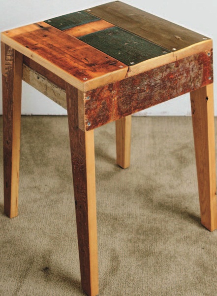 木材是天然有機材質,本著人類親近自然的原始本能,人