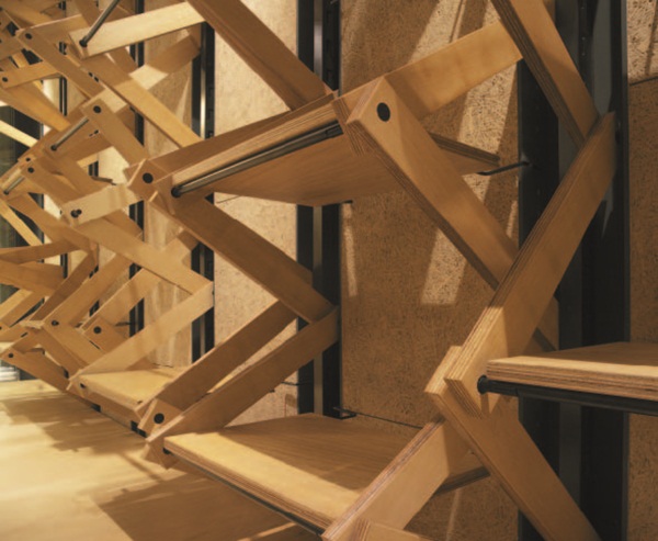 這是服飾品牌Natural Laundry的櫃點展示間，很難想像