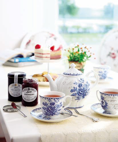 即日起至4/3止,HOLA特別在春醒時分舉辦「生活美學節