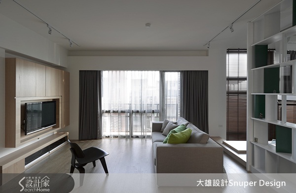 在購買了新成屋之後,兩人開始著手找設計師裝潢新家,