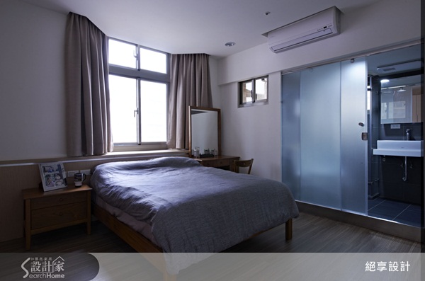 小編帶你看好宅
挑高空間的設計總是能讓人對於「家」