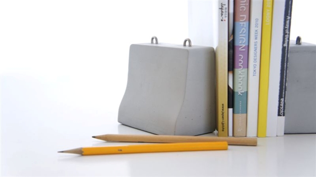 收納，不只在於居家櫃體的規劃，面對書桌、辦公桌上總