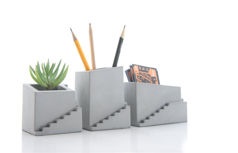 收納，不只在於居家櫃體的規劃，面對書桌、辦公桌上總