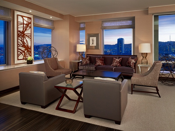 座落於充滿歷史情調的港灣城市,又與時髦有活力的SOMA