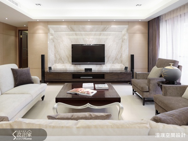 古典風格中講求奢華、典雅而沉穩的質感，是許多屋主所