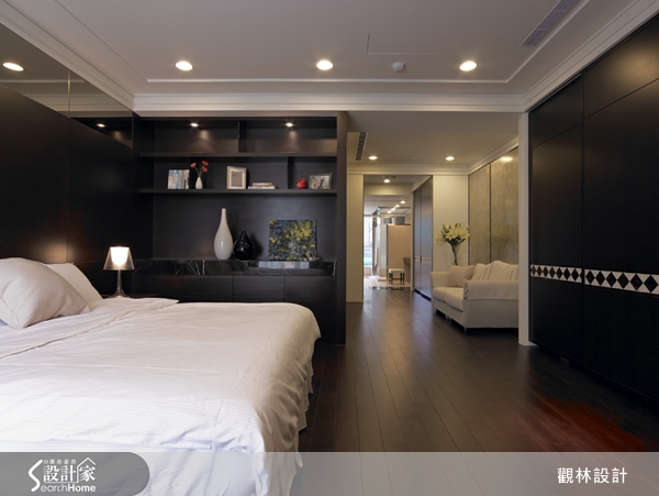 接手裝修到一半的透天住宅,必須將原裝潢拆除,管線重