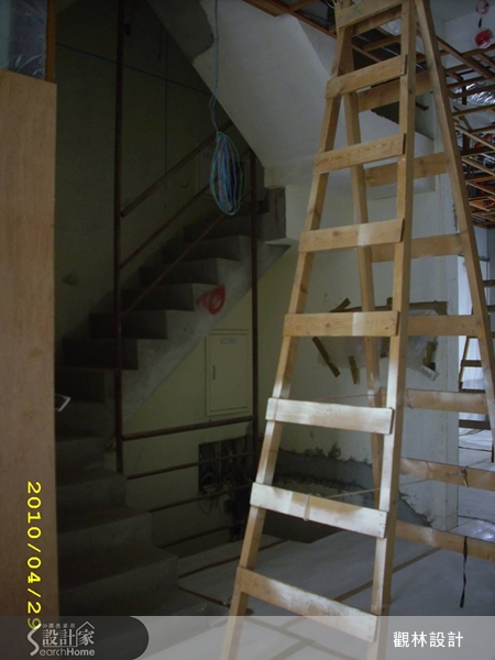 接手裝修到一半的透天住宅，必須將原裝潢拆除，管線重