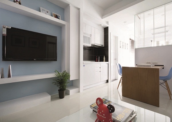 全新的電樓套梯大樓套房，坪數有限， 且格局頗為狹長