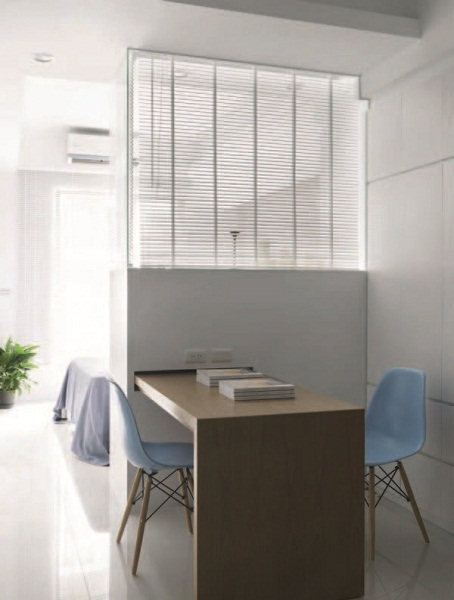 全新的電樓套梯大樓套房,坪數有限, 且格局頗為狹長