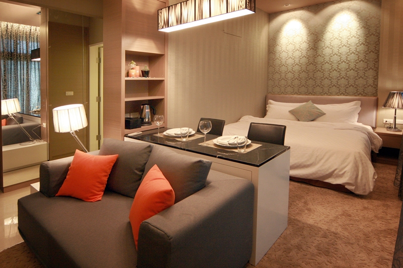 「裝潢時要住在哪裡呢？」、「縱使在外居住，也希望能