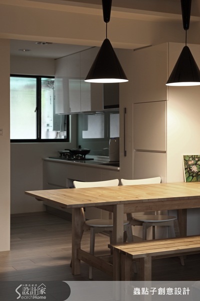 木質空間人人愛，近年則成為居家空間的設計新主流。蟲