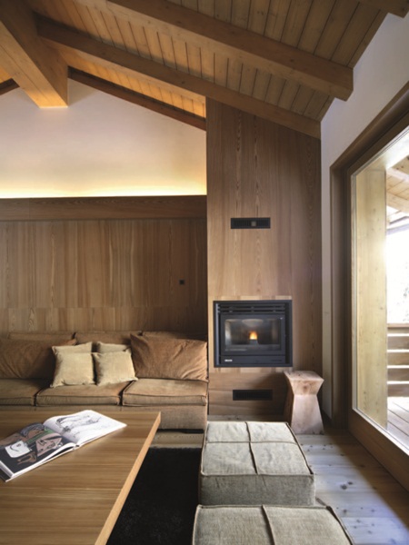 當今回歸自然生活的浪潮中，住得更反璞歸真、甚至是住