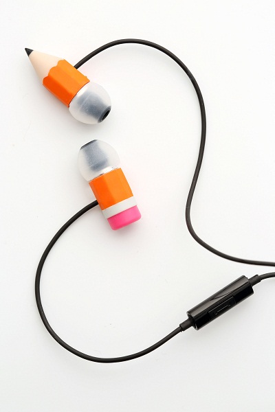 你沒看錯！鉛筆真的不是拿來寫字，而是拿來聽音樂的！