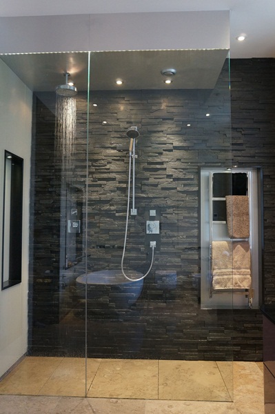 倫敦西區的肯辛頓與切爾西皇家自治區 (Royal Borough