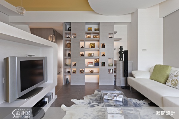 牆面是構成空間的基本結構，而收納又是居家生活不可或