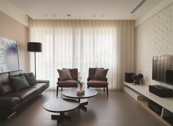 和設計師或工班確定設計後， 會針對每一項工程細目，