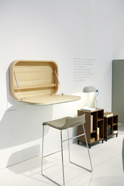 自1995年開辦以來，每年春、秋兩季，於法國首都巴黎舉