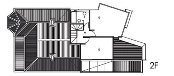 這是個有趣的木空間案例，運用不同高度的立體木方盒，