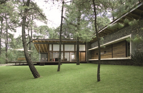 本案位於莫斯科，是屋主的第2個家，主要作為度假使用