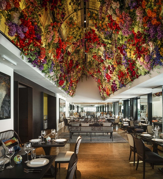 SEVVA由曾榮登美國Hall of Fame的紐約設計公司Tsao & 