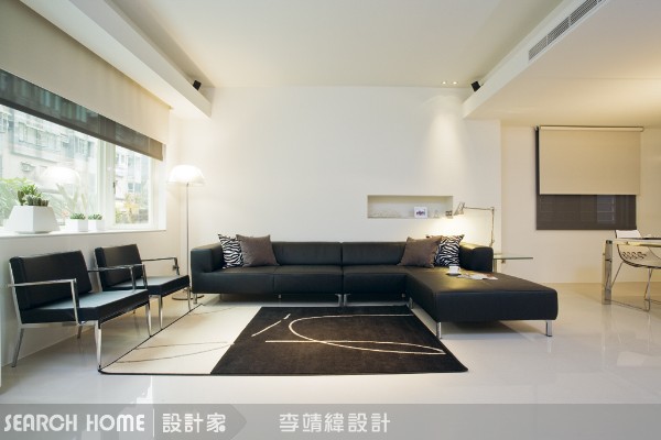 白色最能表現現代簡約風格的簡單,搭配黑色、銀色、灰