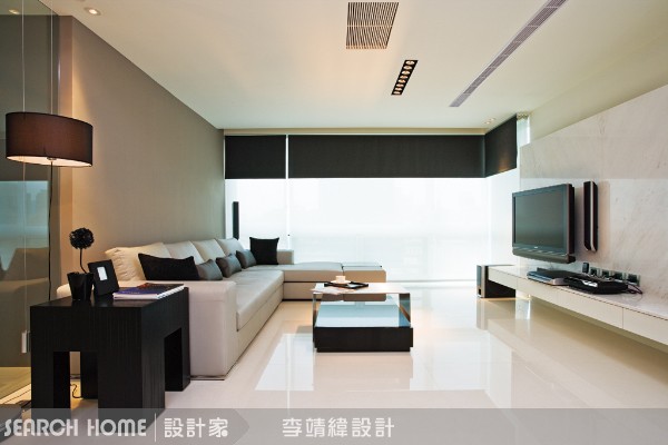 白色最能表現現代簡約風格的簡單,搭配黑色、銀色、灰