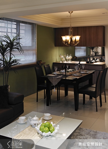 本案是位於新北市的五層樓透天別墅,每一層坪數大約為