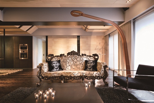 本案屋主是一對年輕夫妻，鍾情於現代感和自然況味，幾