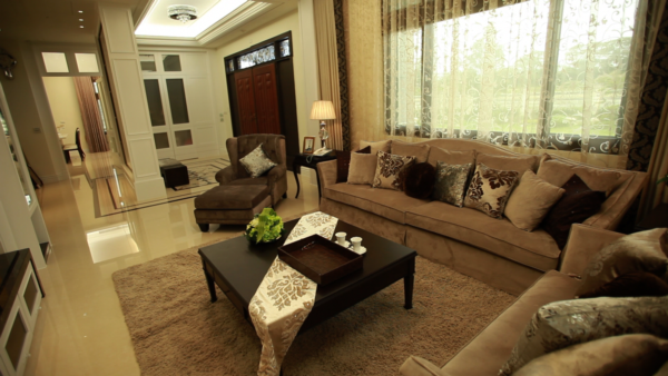 小編帶你看好宅:本案屬於自地自建的案例。屋主花了許