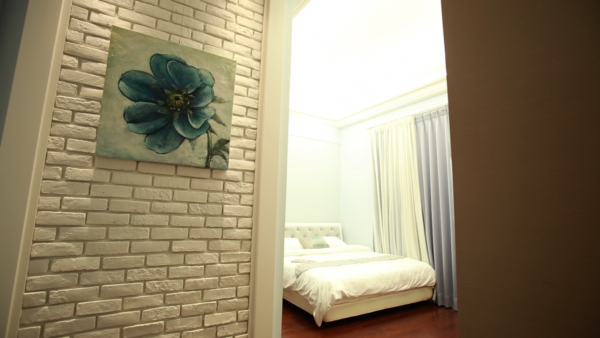 小編帶你看好宅:本案屬於自地自建的案例。屋主花了許