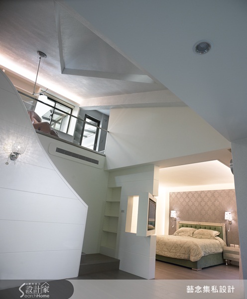 由於屋主喜歡自然環境帶來的生生氣息,特別選在台北近