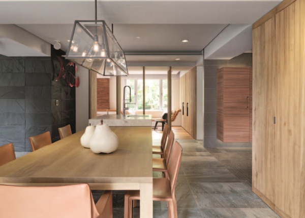 屋主期望設計師能將空間打造成如相片中的風景一般，於