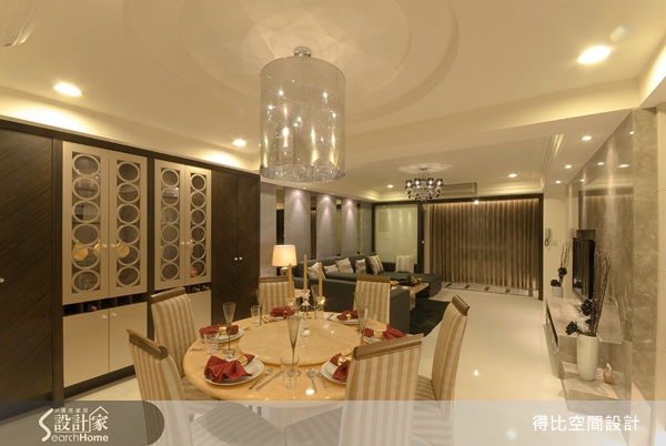 居家裝潢設計中，為求空間能有放大、延伸效果，通常在