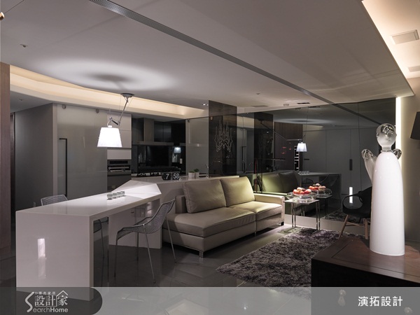 28坪的空間對於4人家庭來說，使用上並沒有太多餘裕，