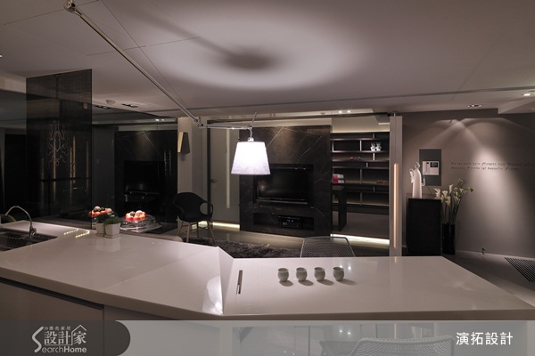 28坪的空間對於4人家庭來說，使用上並沒有太多餘裕，