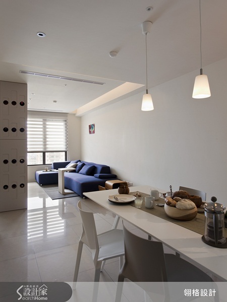 為了共築愛的小窩，這對新婚小夫妻在買下新房子之後，