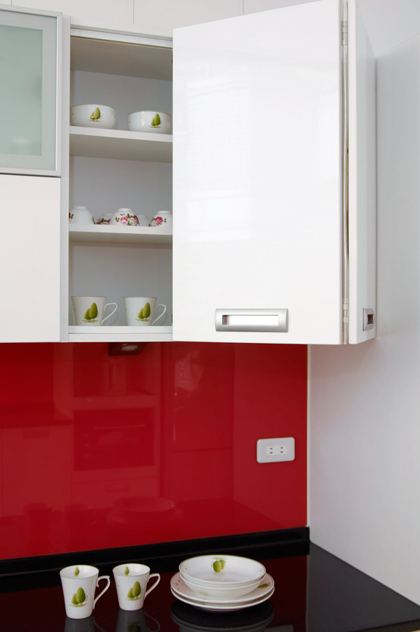 在室內設計領域中，廚房的規劃，必須在美感要求外，還