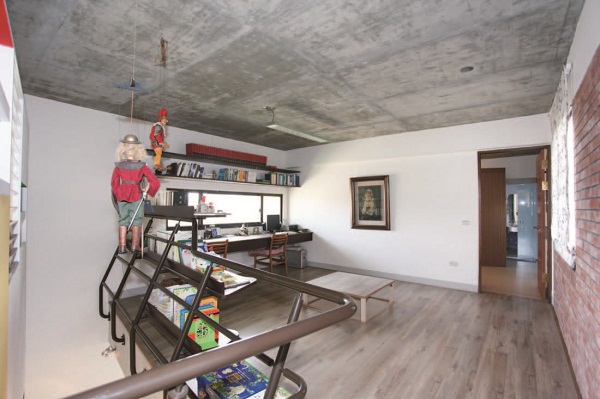 買下一塊好地，終於可以完成蓋房子的夢想，但卻苦惱想