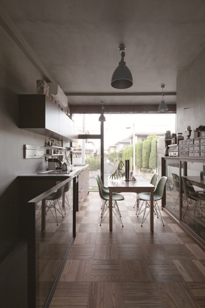 買下一塊好地，終於可以完成蓋房子的夢想，但卻苦惱想