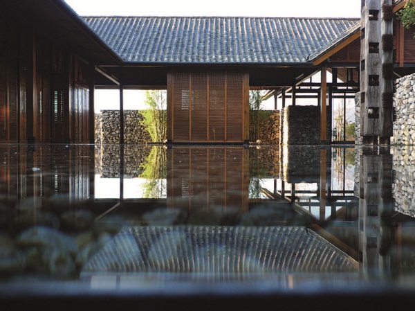 買下一塊好地,終於可以完成蓋房子的夢想,但卻苦惱想