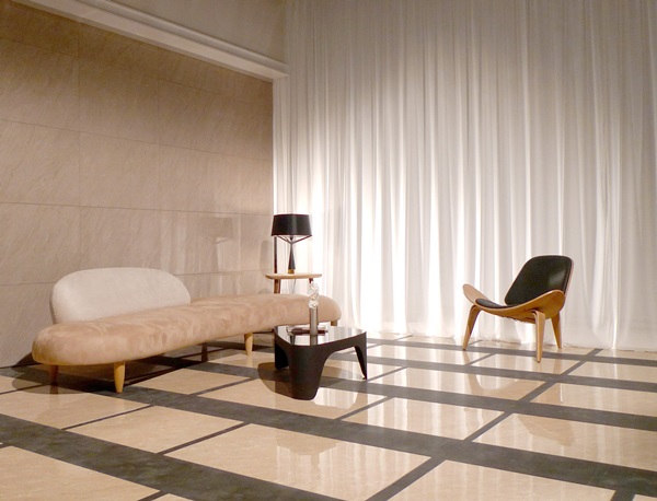 居家裝修，你挑選的第一件傢俱是什麼？很多人的答案可