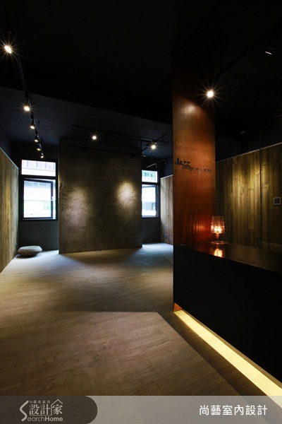 爵士影像在影像業中擁有舉足輕重的地位，決定重新更換