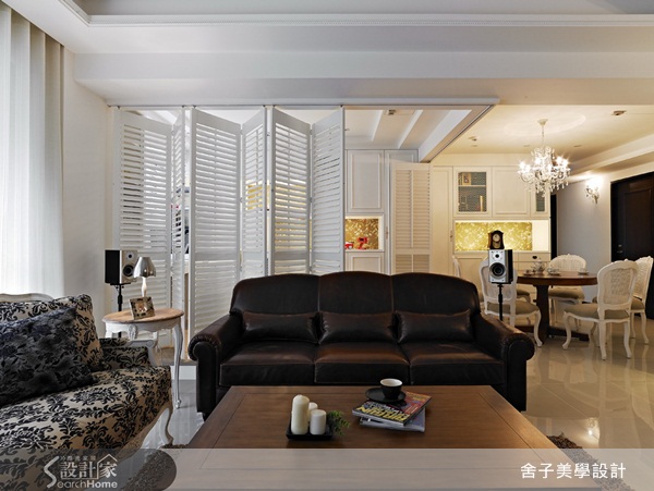 誰說牆面只能以刷油漆呈現,結合不同材質做相互運用,