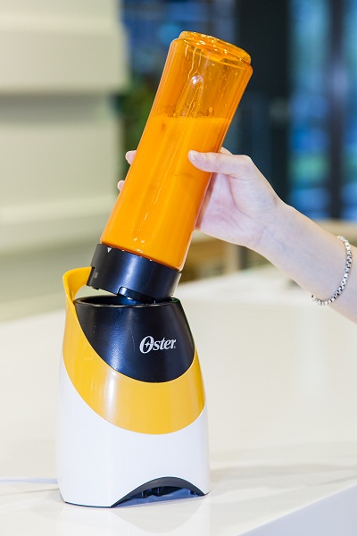 愛喝新鮮果汁,卻最怕洗機器嗎?體積輕巧、色彩豐富的