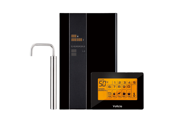 現代人重視健康，水是人體每天所需，隨時隨地都會飲用