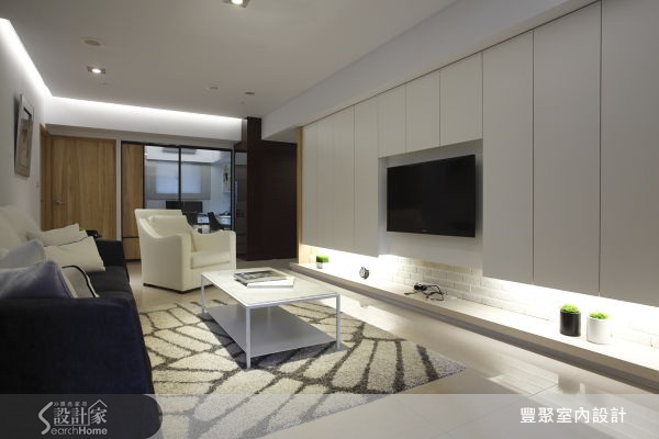 室內收納櫃的機能與樣貌有許多不同的呈現，有些需要兼