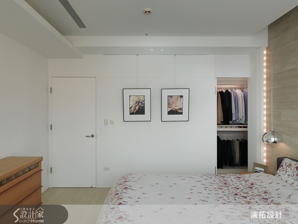 白色給人純淨、簡單的感覺，但也容易產生冰冷、無趣的