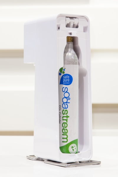 愛喝汽水愛喝到不行的朋友有福了，由瑞士設計大師－伊