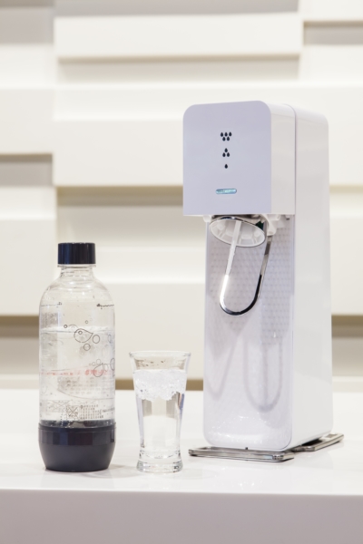 愛喝汽水愛喝到不行的朋友有福了，由瑞士設計大師－伊