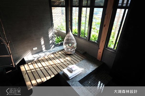 想要在家營造峇里島的輕鬆氛圍嗎?除了運用大量的木材